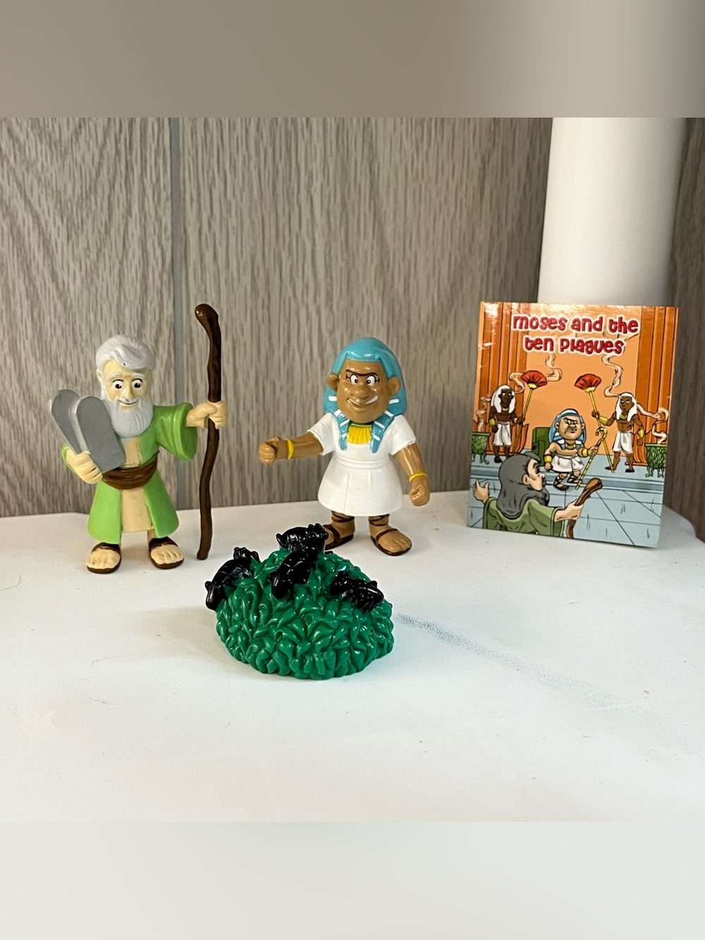 Moses & the 10 Plagues Bible Toys Figures 3” Tales of Glory Pharaoh with Locust